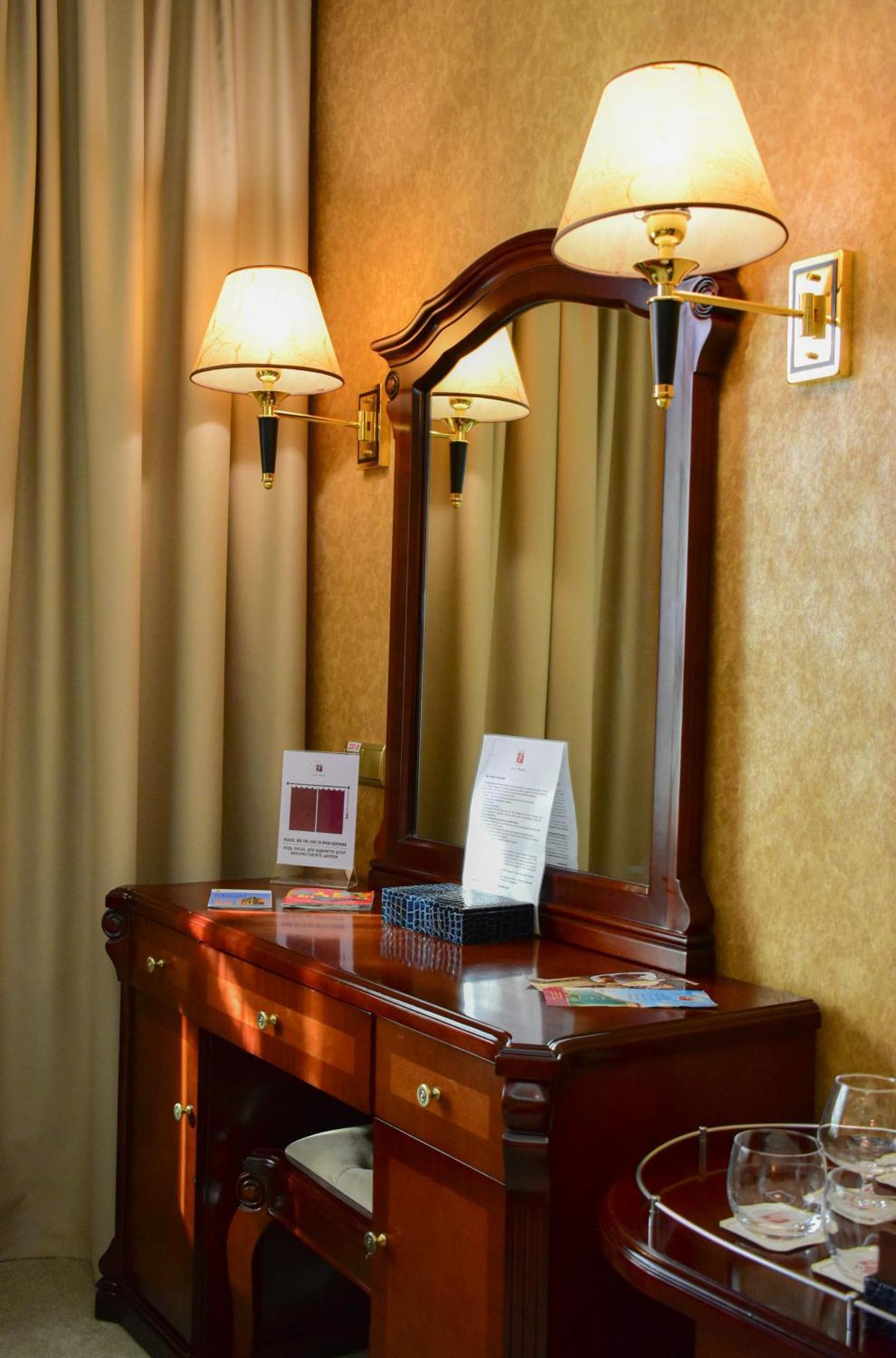 Hotel Feride Vinnytsia Luaran gambar