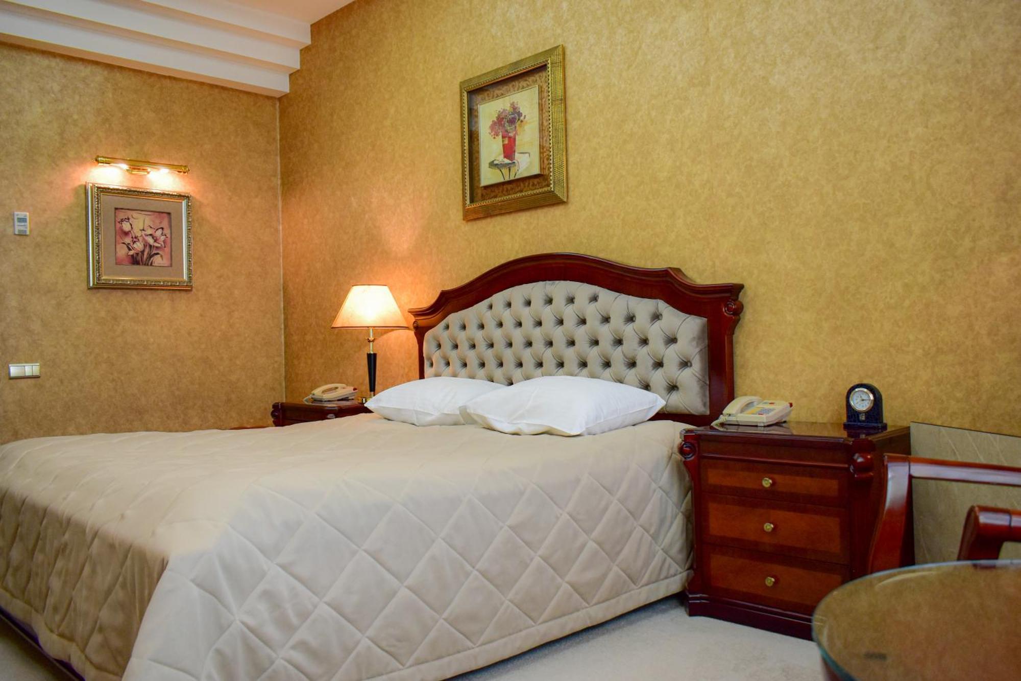 Hotel Feride Vinnytsia Luaran gambar